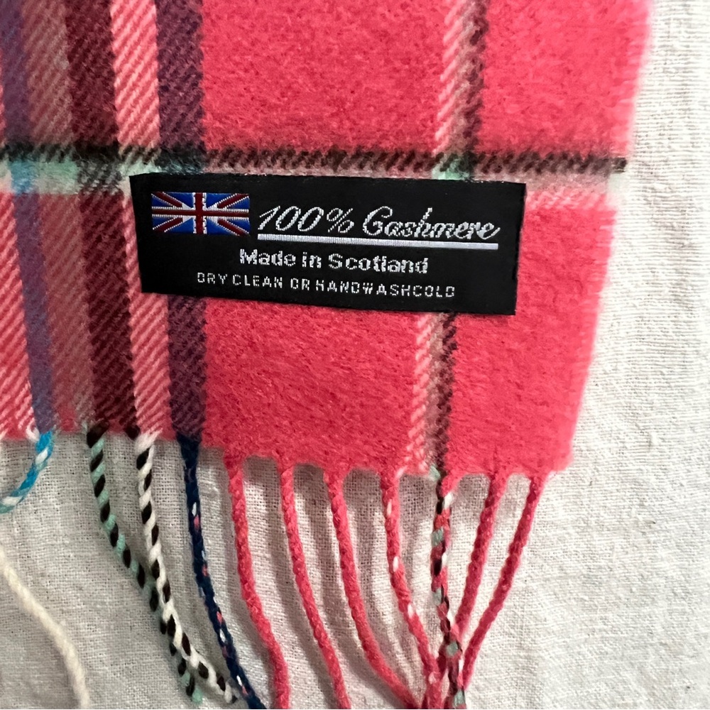 MADE IN SCOTLAND | 100% Cashmere Plaid Pink and Blue Scarf - Picture 4 of 7